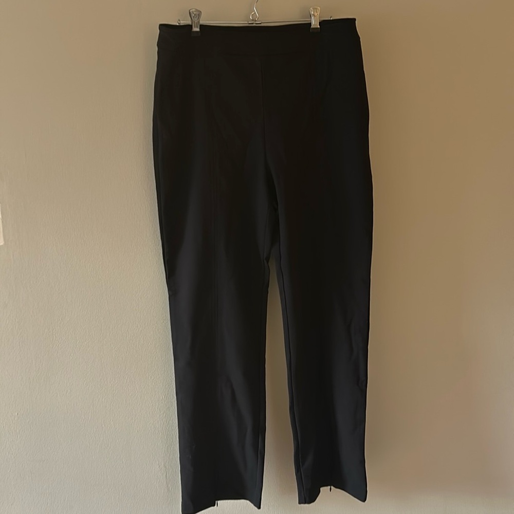 🫶 EUC Women’s Black Work Pants Straight Leg Super Stretchy/Comfy